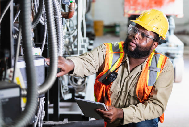 Best Affordable Emergency Electrician  in Blue Mountain, MS